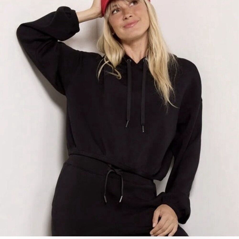 Spanx Air Essentials Cropped Hoodie Black Large NWT $110 MSRP